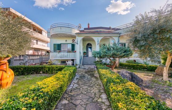 Villa in vendita
