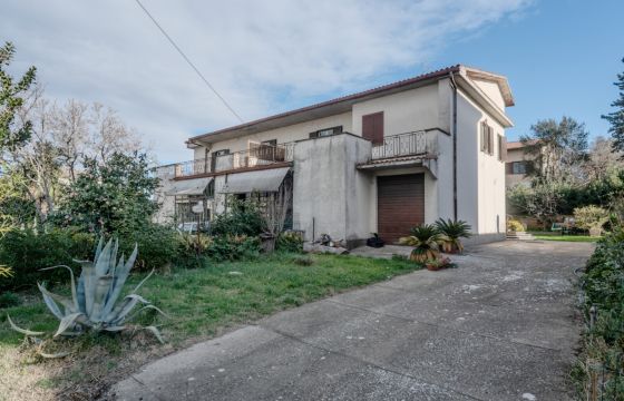 Negozio in vendita