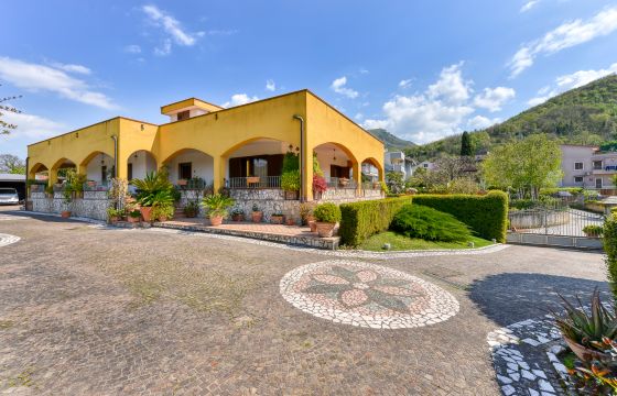 Villa in vendita