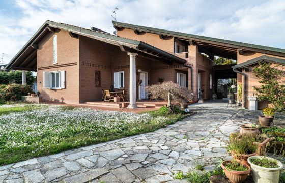 Villa in vendita