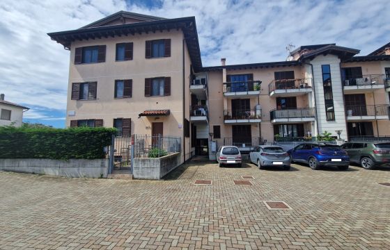 Trilocale in vendita