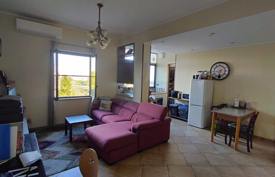 Trilocale in vendita