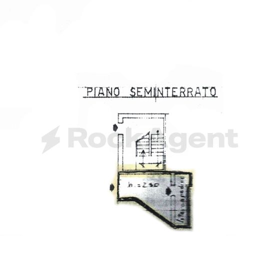 Via dello Stadio, 7