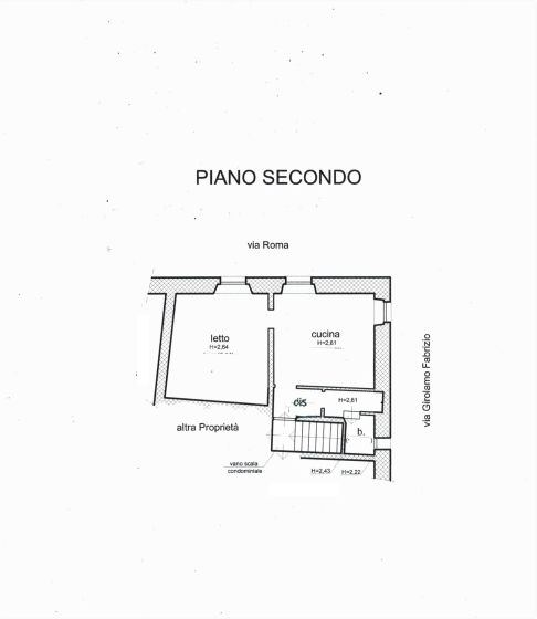 Piazza Girolamo Fabrizio, 1