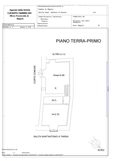 Salita Sant'Antonio a Tarsia, 33