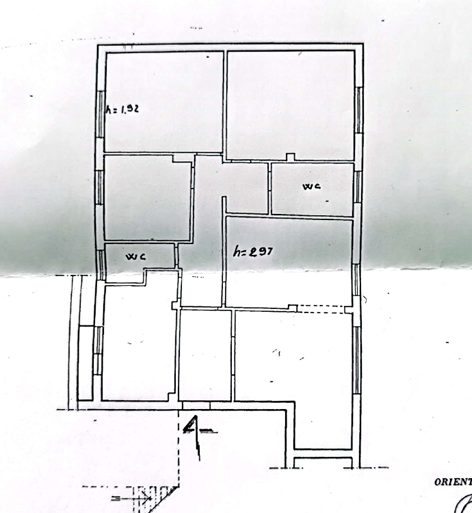 Via Domenico Mottola d'Amato 37