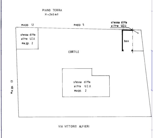 Via Vittorio Alfieri, 39