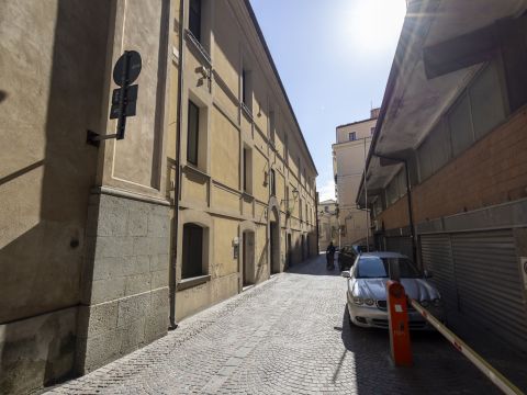Via Giuseppe Sensales, 22