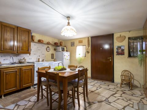 Località Scala, 18