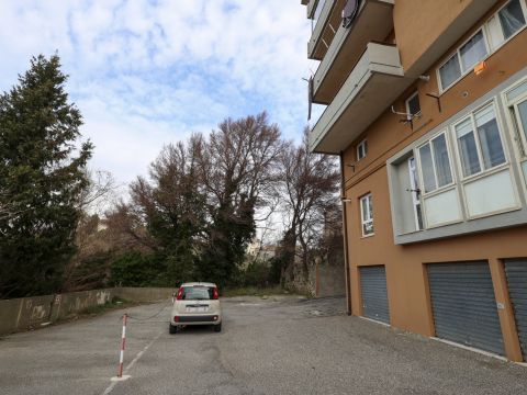Via Ettore Vitale snc