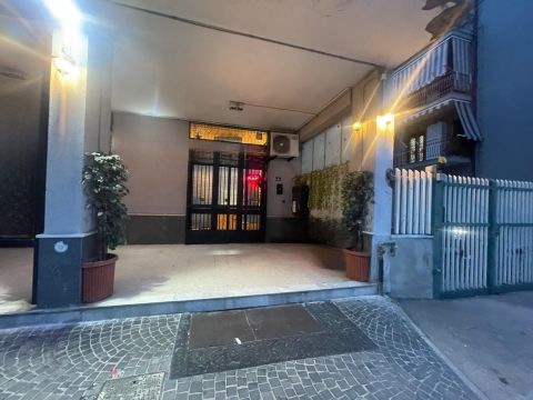 Via Pasquale Vitiello, 99