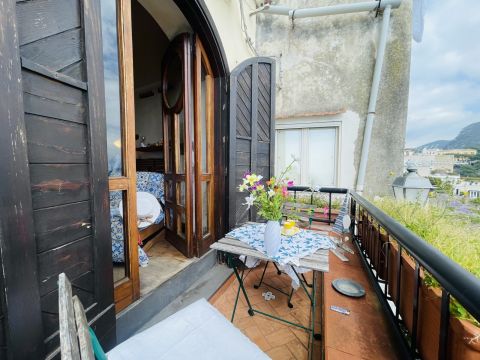 Via Scavata, 26