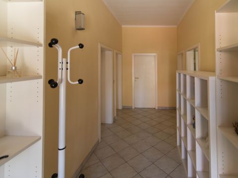 Via Lenze, 13