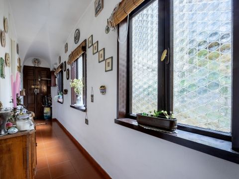 Piazza Costaguti, 36