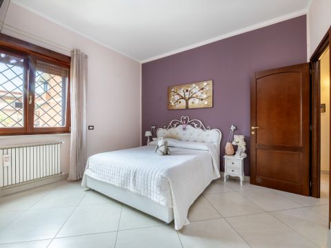 Via Mirabella Eclano, 41