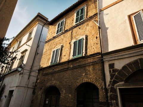 Via Roma, 17 - Acquapendente