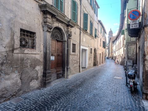 Via Roma, 34 - Acquapendente