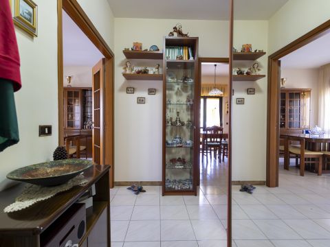 Viale Barlaam da Seminara 36