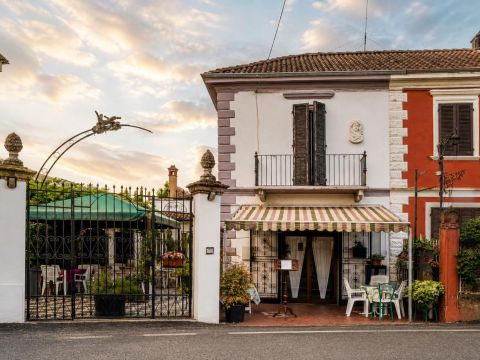 Via Massazza, 23 - Mede