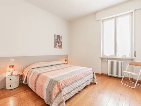 Via S. Paolo, 24