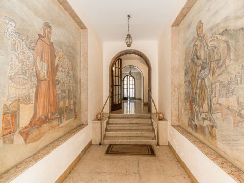 Via S. Paolo, 24