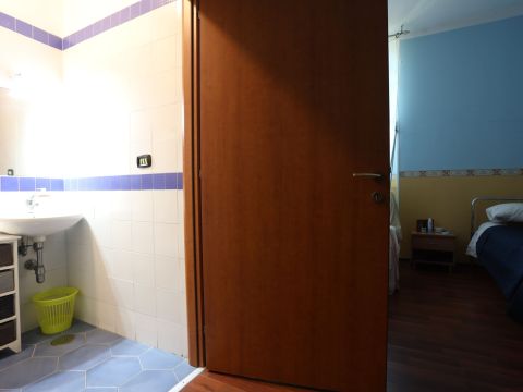 Via Luigia Sanfelice, 7