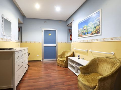 Via Luigia Sanfelice, 7