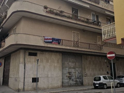 Via Sestu, 4