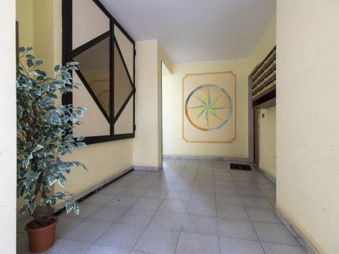 Viale Barlaam da Seminara, 27