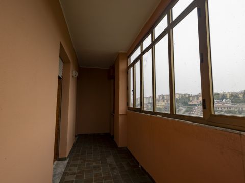 Viale Barlaam da Seminara, 27