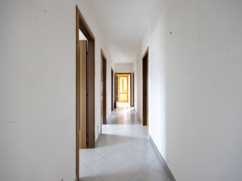 Viale Barlaam da Seminara, 27