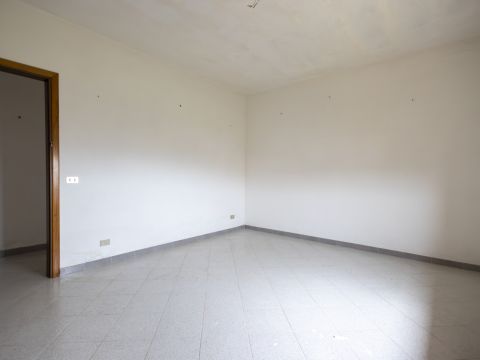Viale Barlaam da Seminara, 27