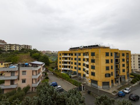 Viale Barlaam da Seminara, 27