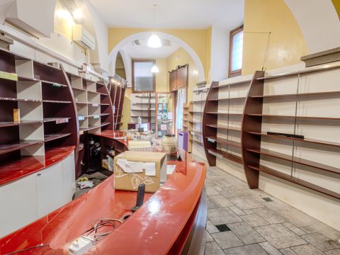 Via delle Piagge, 1