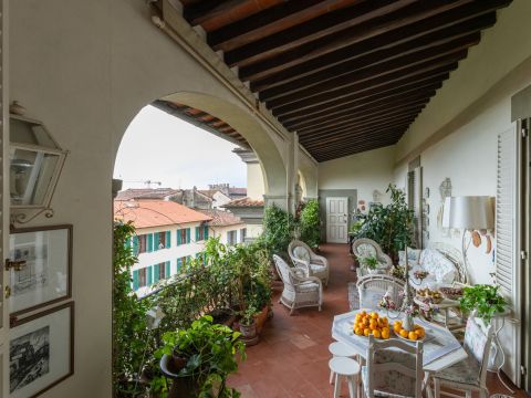 Via dei Bacchettoni, 1