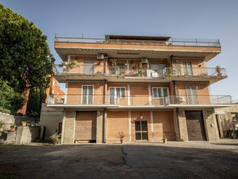 Via Samugheo, 49