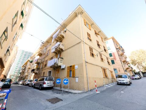 Via XXIV Maggio 8
