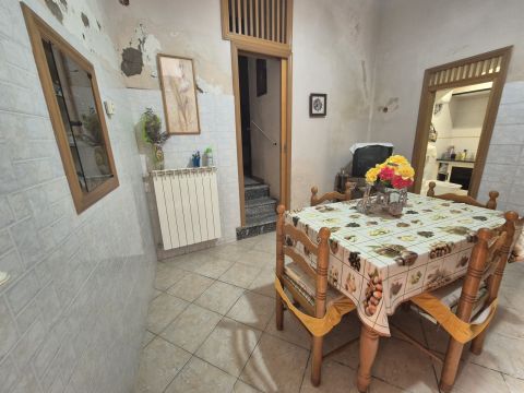 Via Mortaro, 26
