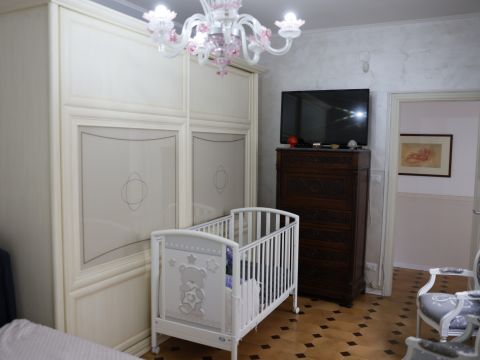 Via Magna Grecia, 1