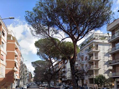 Via Nino Costa - Roma