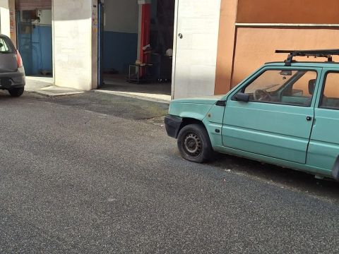 Via Nino Costa - Roma
