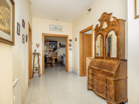 Via Peppino Impastato, 21