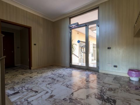 Viale dei Normanni, 57