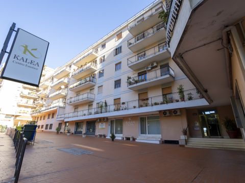 Viale dei Normanni, 57
