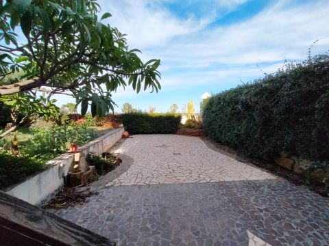 Viale del Levante, 83 - Carini