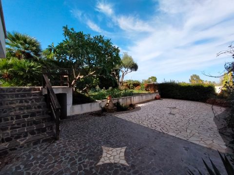 Viale del Levante, 83 - Carini