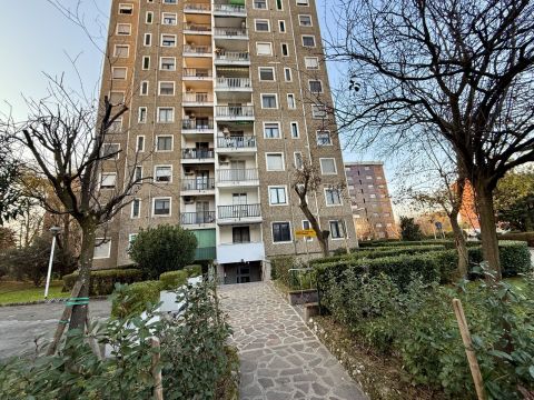 Via Mario Borsa, 63