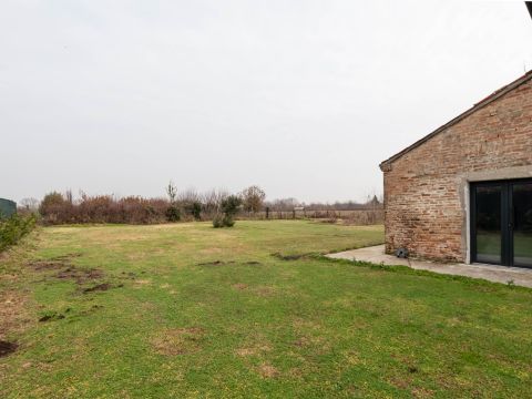 Via Villanova n. 91
