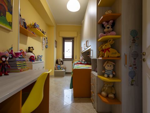 Via Bambinello Gesù, 5