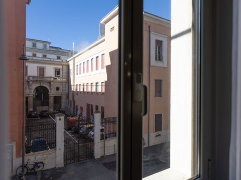 Via di Franco, 32